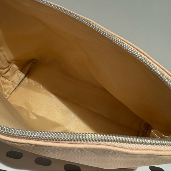 Laura Mercier Cosmetic Bag - Picture 2 of 2